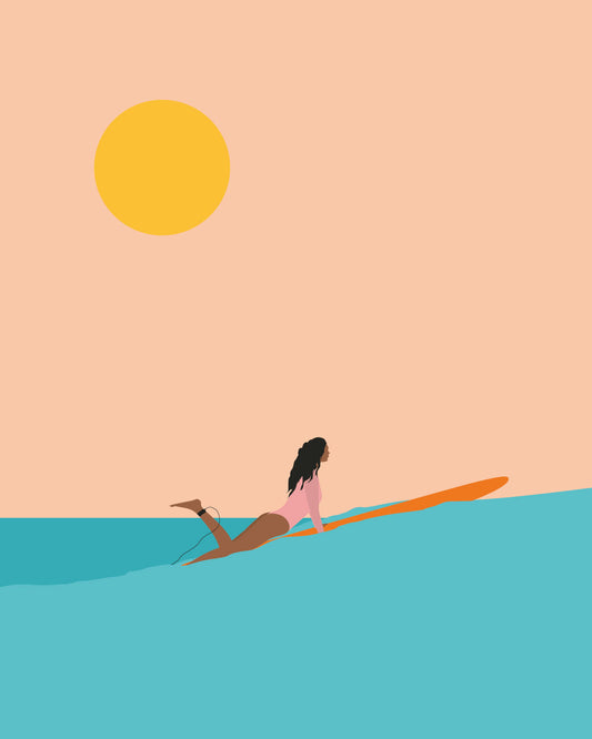 Affiche Pop Girl – surfeuse stylisée sur fond coloré – illustration pop By Swelle.